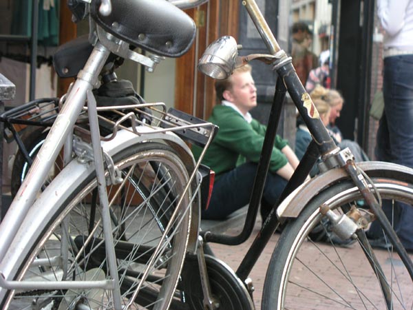 hollandbikeswhatelse.jpg