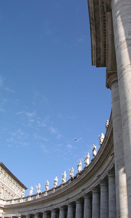 italyberninipiazzasanpeitro.jpg